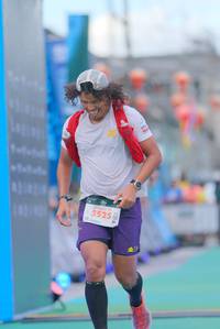 BIB: 5525
                            <button type="button" onclick="openModal(21764451)" class="btn btn-primary btn-sm float-right btn-popup" data-toggle="modal" data-target=".modal-high-quality">
                        <i class="fas fa-shopping-cart"></i> Add to Cart
                    </button>
                                            <button type="button" onclick="isThisMe(21764451, true)" class="btn btn-success btn-sm float-right btn-popup btn-isme hidden" data-toggle="tooltip" data-placement="bottom" title="นี่คือรูปของคุณใช่ไหม คลิกที่นี่เพื่อเอาเข้าอัลบั้ม">
                        <i class="fas fa-plus"></i> Add to album
                    </button>
                    <button type="button" onclick="isThisMe(21764451, false)" class="btn btn-warning btn-sm float-right btn-popup btn-isnotme hidden">
                        <i class="fas fa-ban"></i> Remove from album
                    </button>